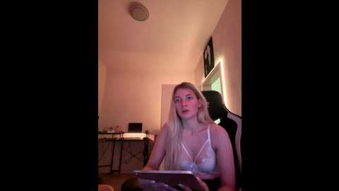 darkromancev @ stripchat on 20250708