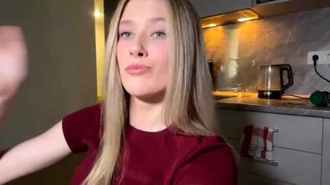 ruby_blonde_photik
