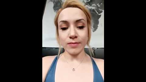 juicy_haze @ stripchat on 20250718