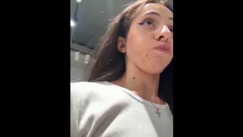 yesmoree @ stripchat on 20250724