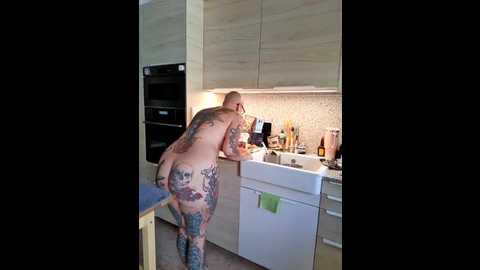 emma_milf25 @ stripchat on 20250726