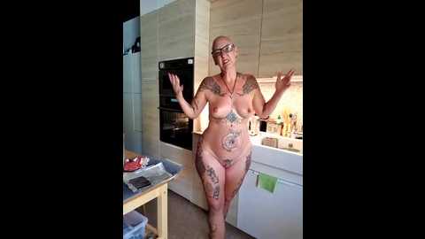 emma_milf25 @ stripchat on 20250726