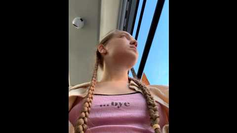 bambi_lu @ stripchat on 20250804