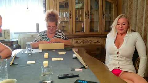 tunderose1 @ stripchat on 20250807