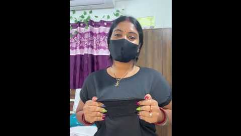 v_hot_sweet @ stripchat on 20250808