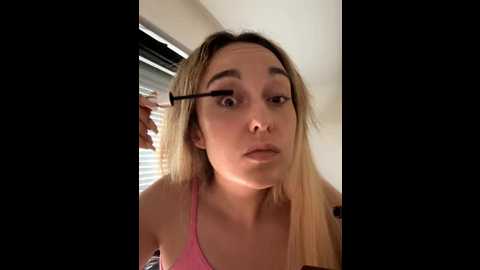 blondbellaaxx