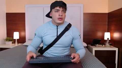 violetaydantegh