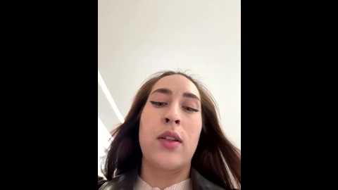 holly_play