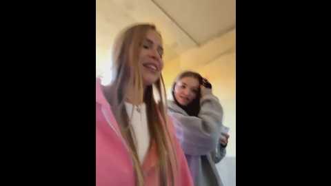 liza_risky @ stripchat on 20250824