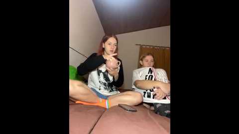 ella_grays @ stripchat on 20250831