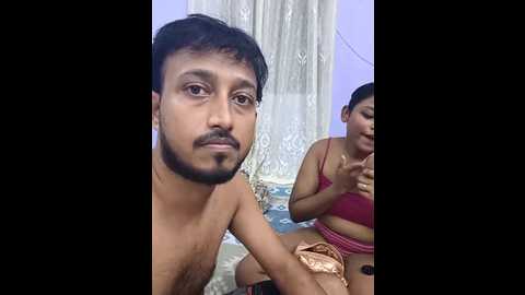 trending_couple