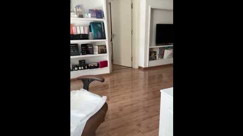 qi9i @ stripchat on 20250901