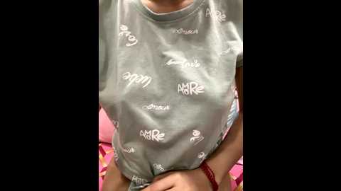 lovely_shakira