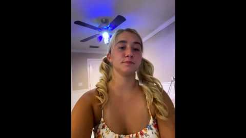 kaylayoung12