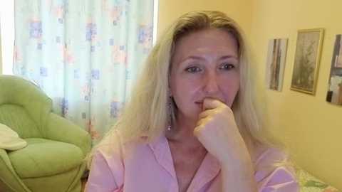 cleo_crescent @ stripchat on 20250907