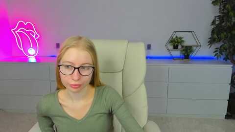 alina_blonde