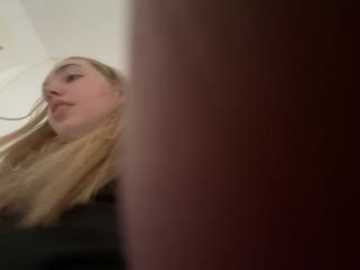 violetcutie @ stripchat on 20250913