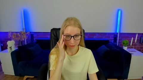 alina_blonde