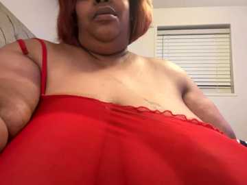 missredboneo12 @ stripchat on 20250917
