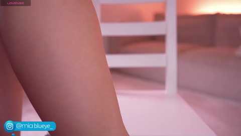 miablueye @ stripchat on 20250918