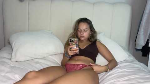 kayleebella @ stripchat on 20250919