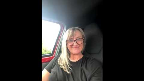 lily_uk_milf @ stripchat on 20250919