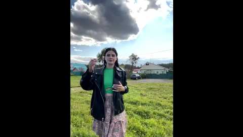 mirareach @ stripchat on 20250921