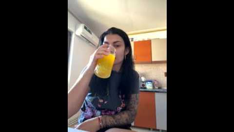 miakiittyy @ stripchat on 20250922