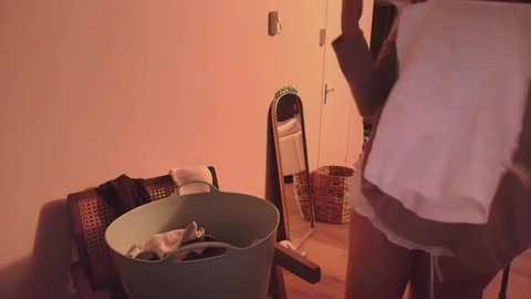 nina24 @ stripchat on 20250923