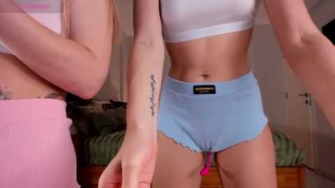 miya_nika