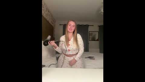 lucyroseuk @ stripchat on 20250926