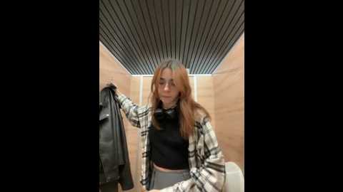 million_degrees @ stripchat on 20250927