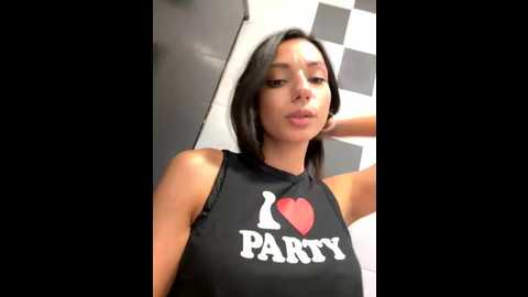 _miaqueen_