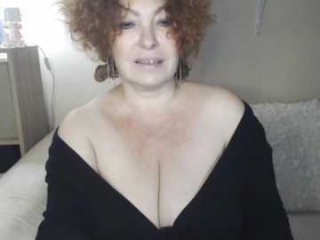vikimilfforyou @ stripchat on 20250928