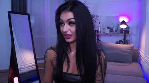 naomii_gold @ stripchat on 20250929