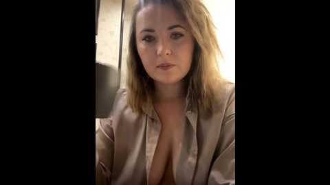 aliseshyness @ stripchat on 20251001