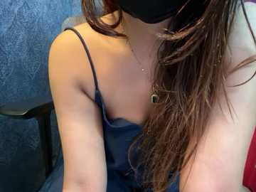 yourssuku @ stripchat on 20251001