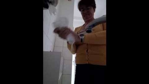 milf_love_fist99 @ stripchat on 20251003