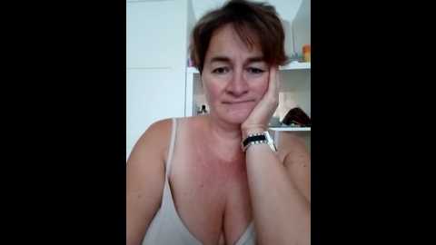 milf_love_fist99 @ stripchat on 20251003