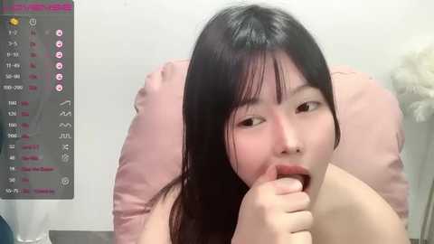 a_sr_002 @ stripchat on 20251005