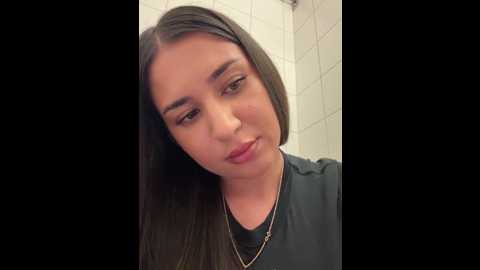 yasmine_blue
