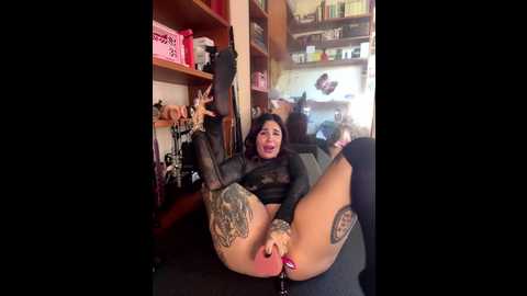 dancing_wmyself_ @ stripchat on 20251006