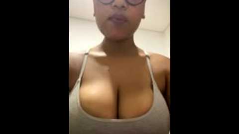 miiabrown18 @ stripchat on 20251007
