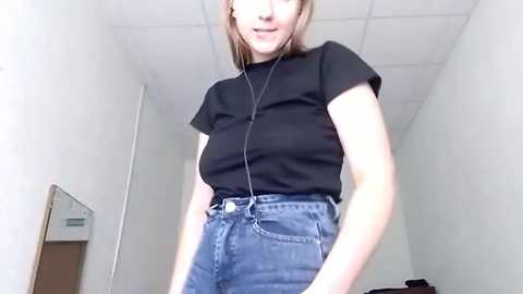 carynflaryn @ stripchat on 20251008