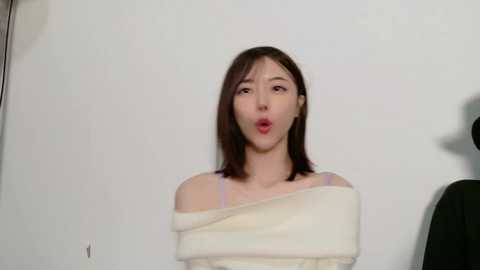 hinata_chan3 @ stripchat on 20251009