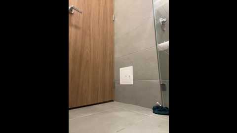 katee_jones @ stripchat on 20251009