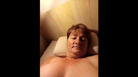 milf_love_fist99 @ stripchat on 20251009