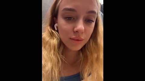 enjoy_my_beauty @ stripchat on 20251010