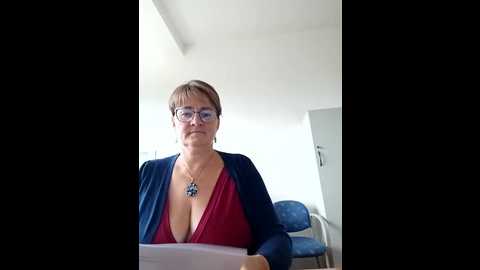 milf_love_fist99 @ stripchat on 20251010