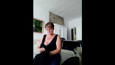 milf_love_fist99